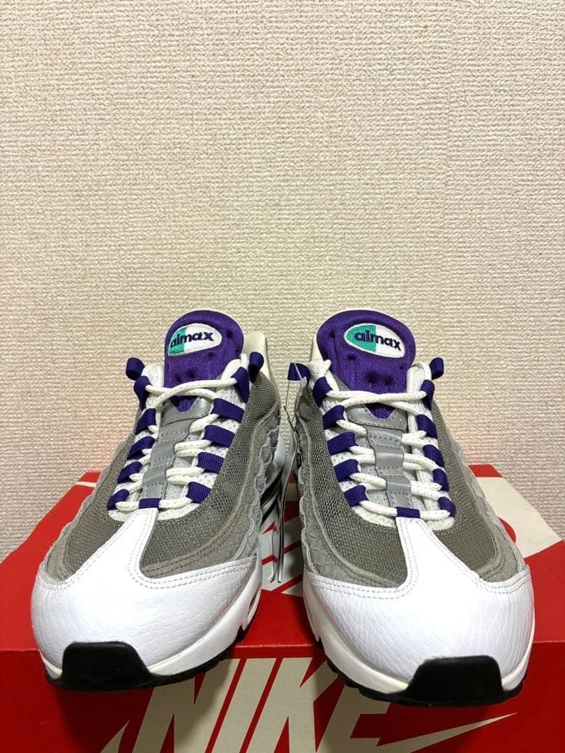 【新品未使用】AIR MAX 95 LV8 GRAPE SNAKESKIN