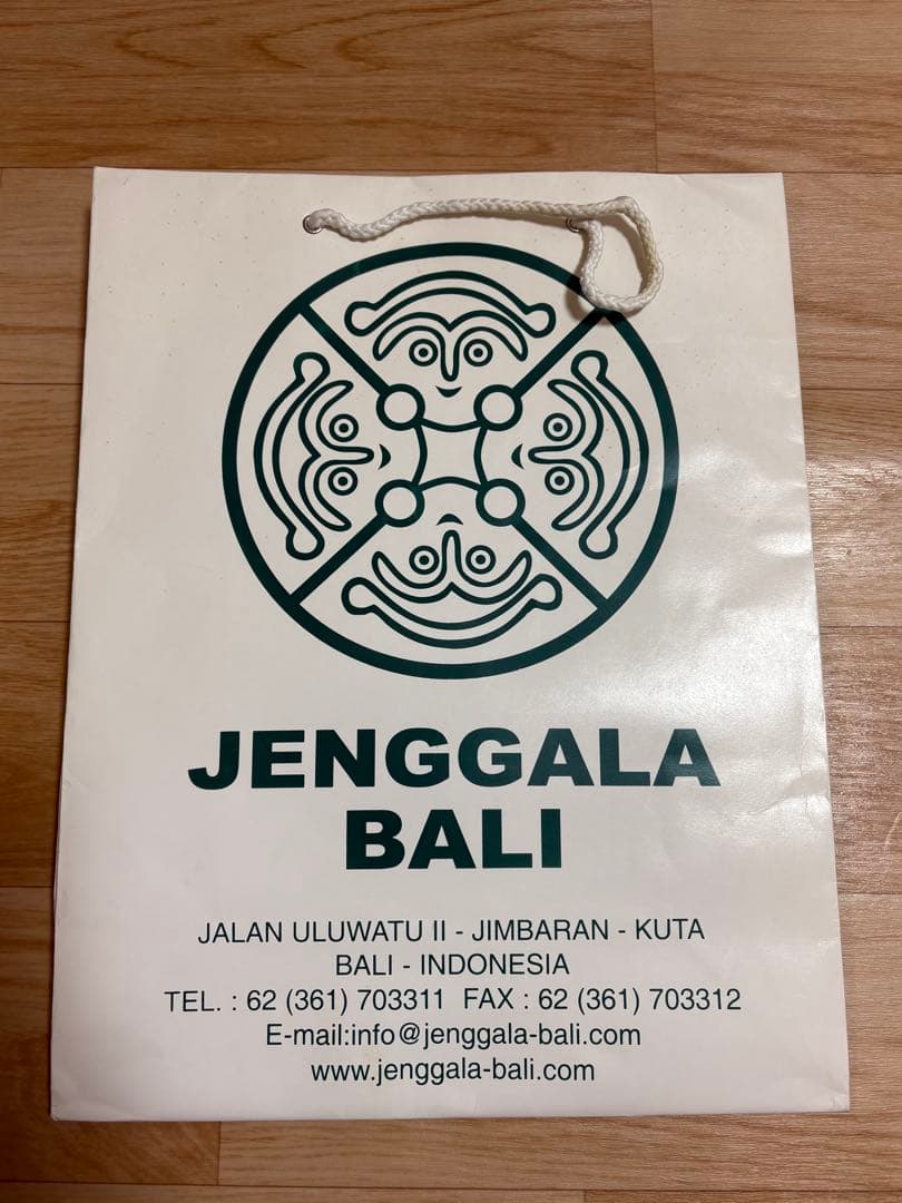 バリ島　バナナリーフ　食器セット