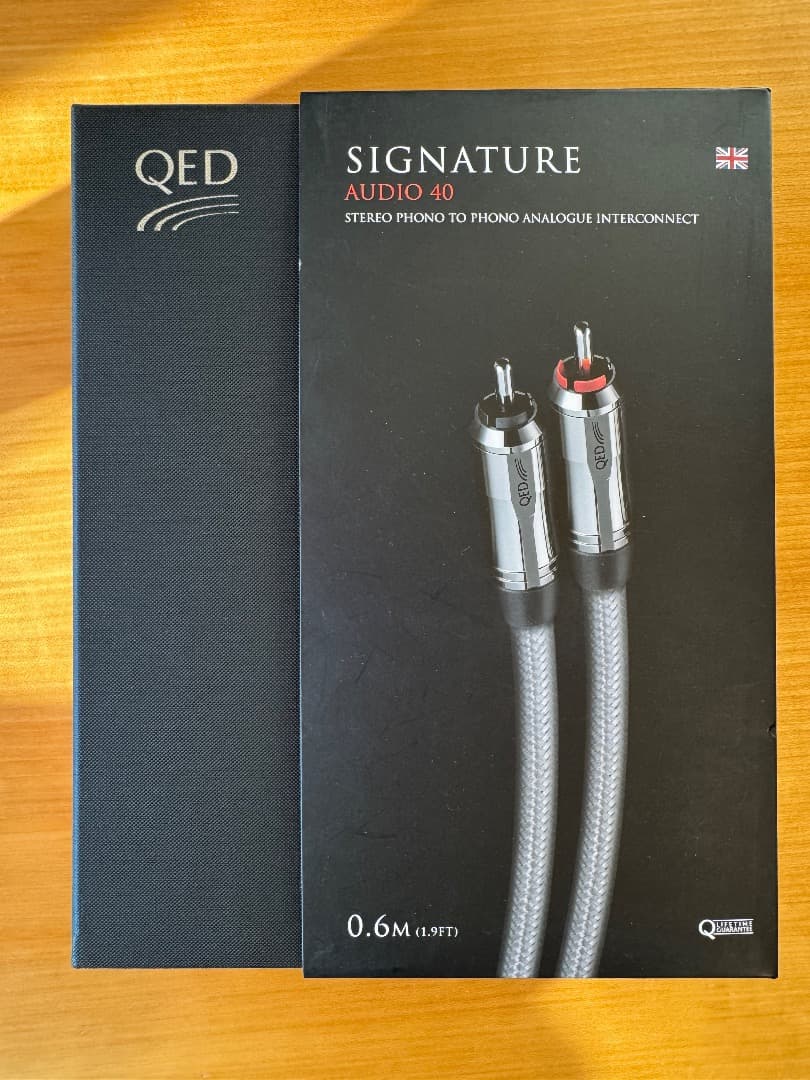 RCAケーブル QED SIGNATURE AUDIO 40 0.6m２本