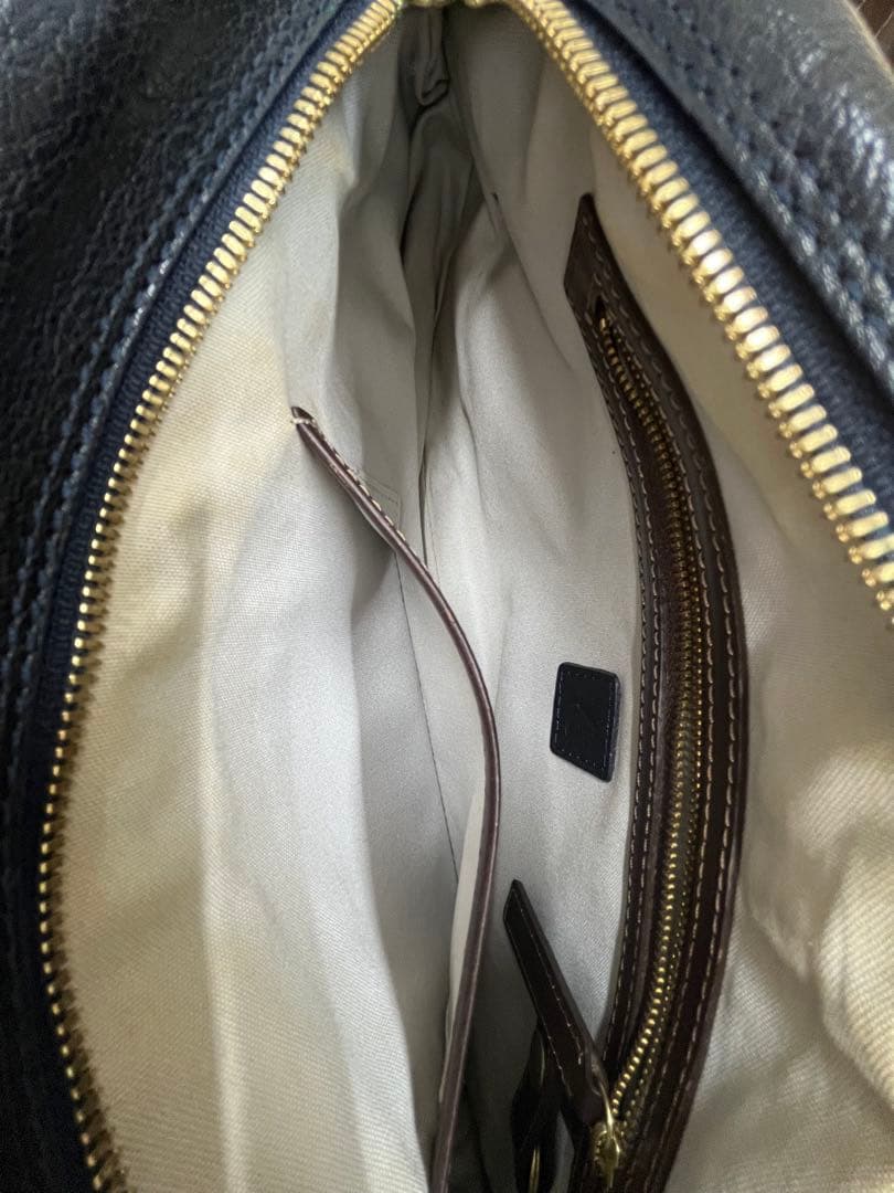 土屋鞄　アルマス　バッファローボディバッグ