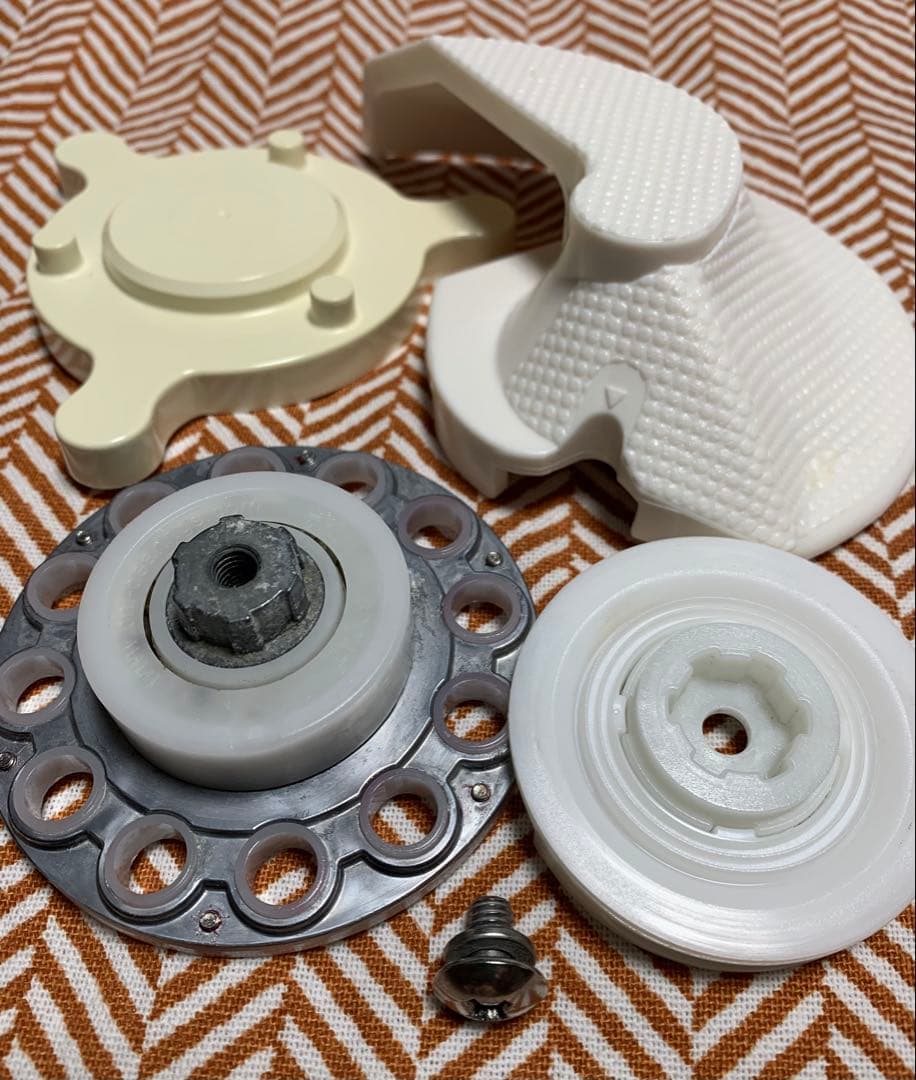 KNEADER / 業務用パンニーダーPK2025 販売終了モデル！