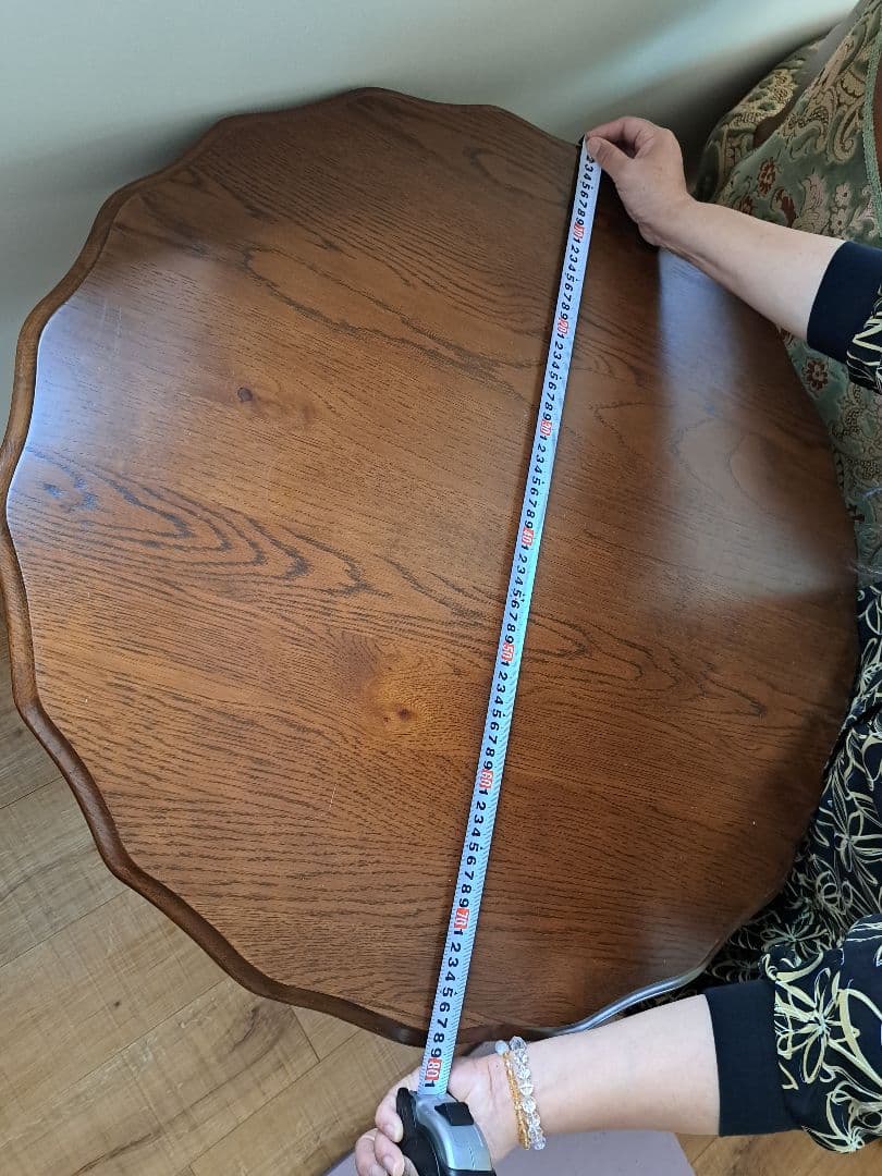 木製 円形テーブル ダークブラウン 装飾的な脚