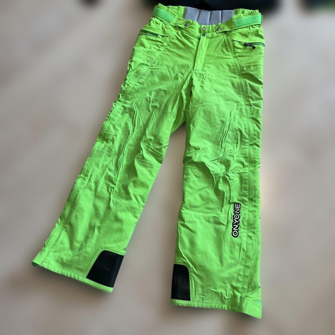 2017-2018 ONYONE スキーウェア 上下セット　ブラック/グリーン