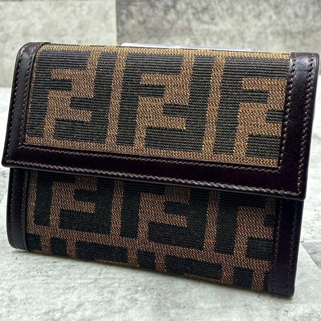 極美品 FENDI ズッカ 二つ折り財布 コンパクトウォレット キャンバス 財布