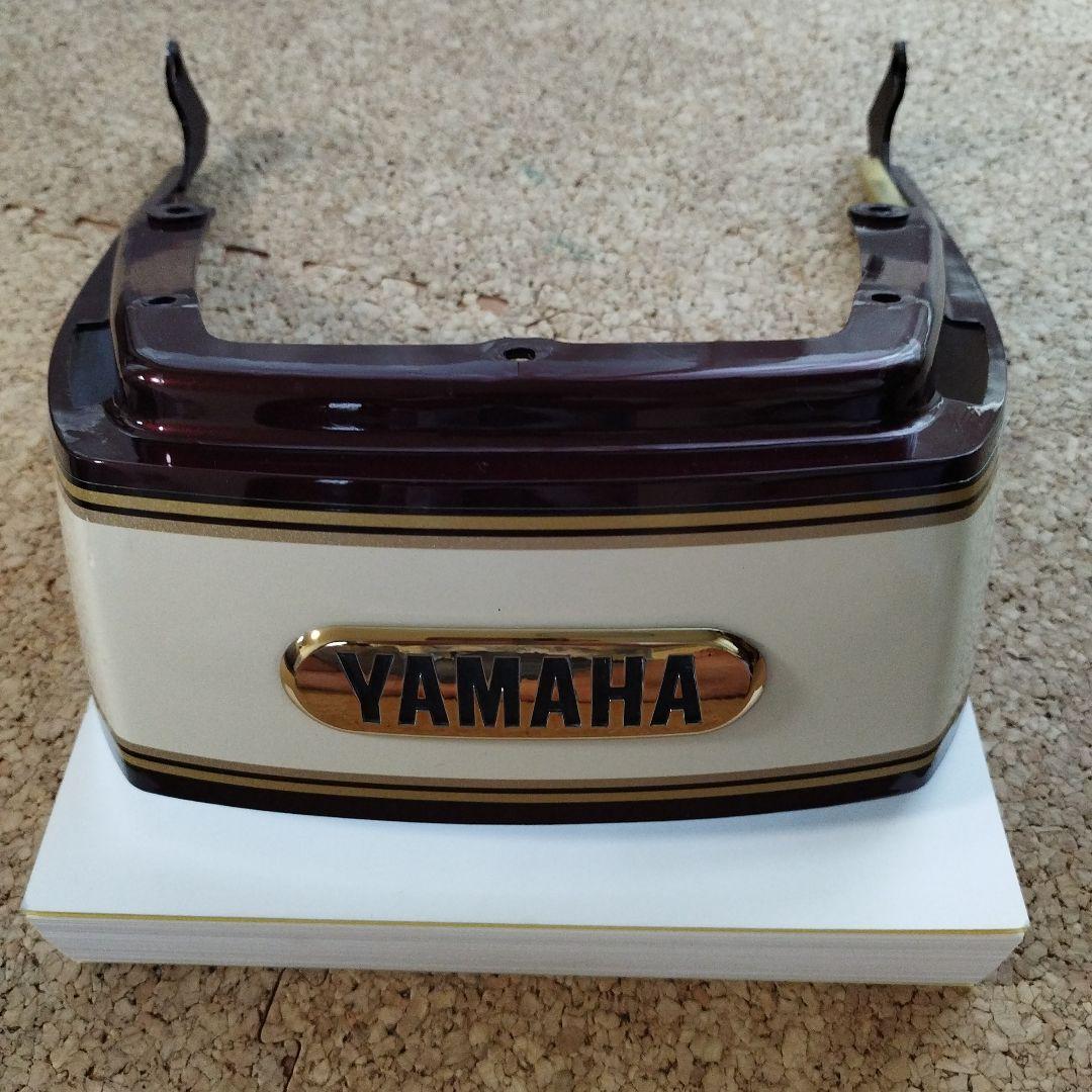 SR400 シートカウル　ミヤビマルーン