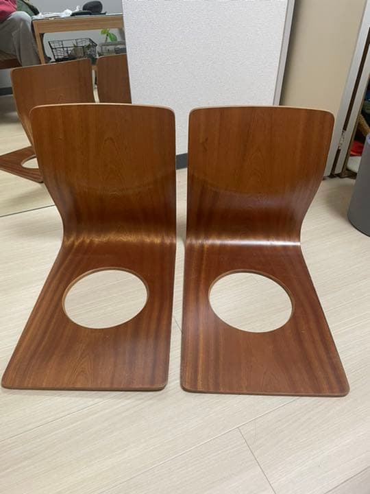 【ヒビ有】　天童木工　座椅子　2個