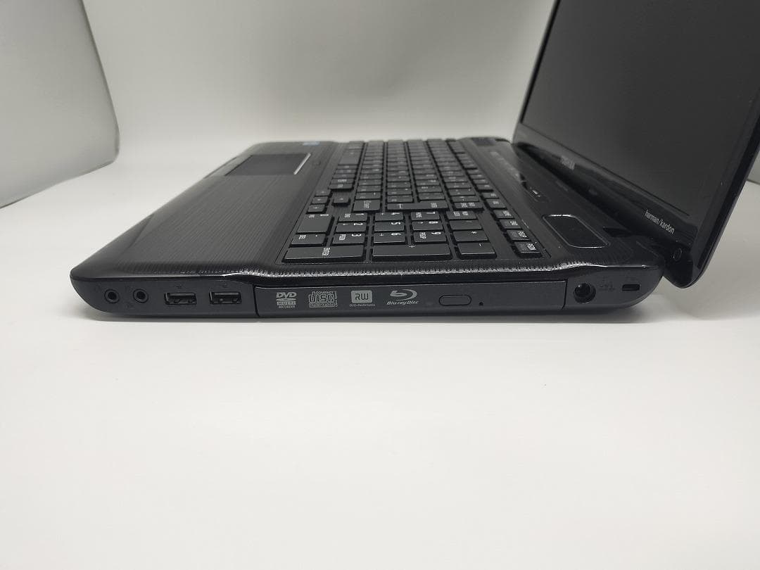 【東芝】爆速 Corei7/新品SSD256GB ノートパソコン D12