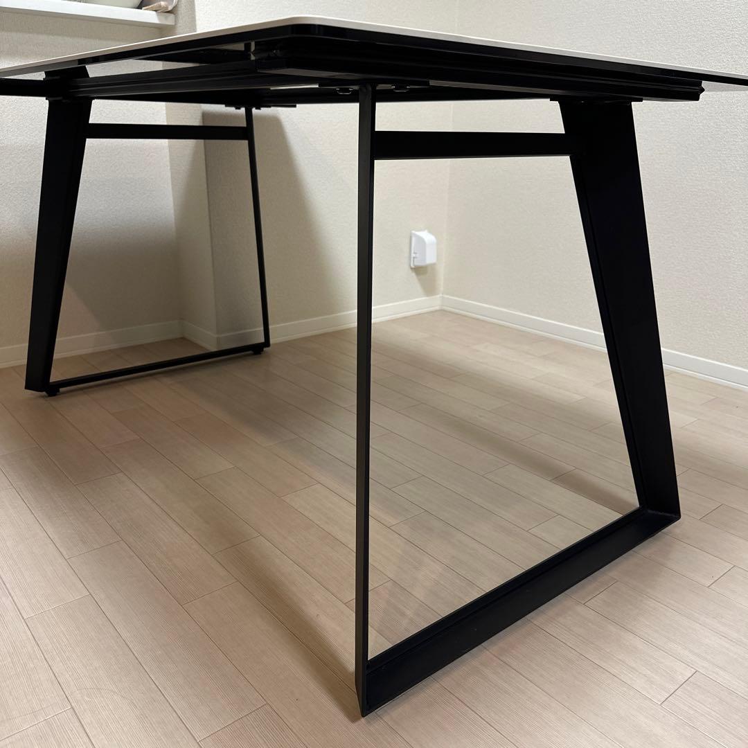 セラミックテーブル　ホワイト　135×85 72