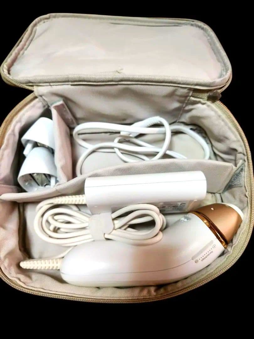 Braun 脱毛器 ホワイト ゴールド 美品 10/31まで価格