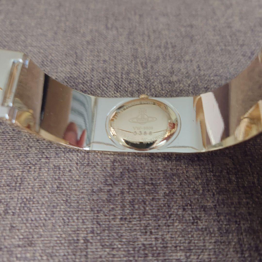 Viviene Westwood バングル 腕時計 ヴィヴィアンウエストウッド
