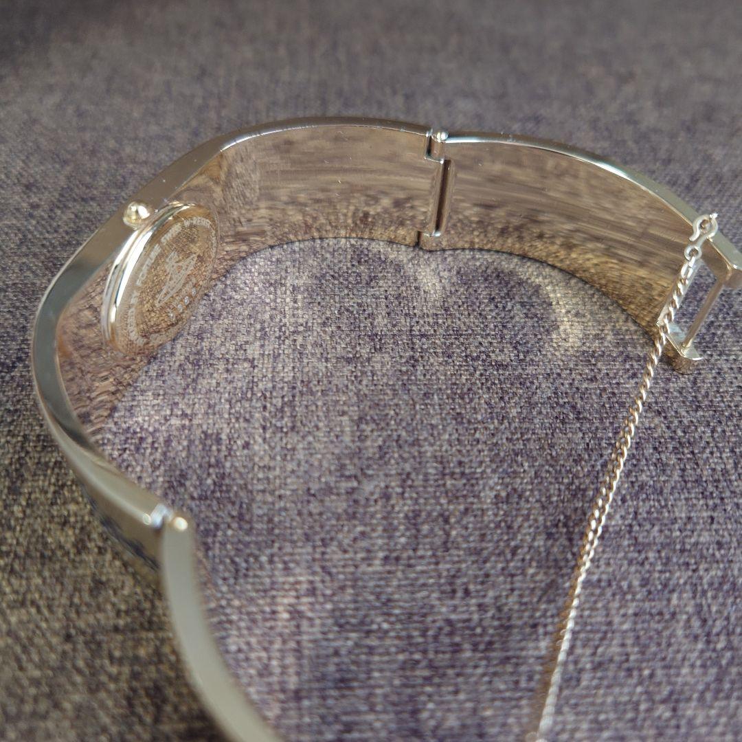 Viviene Westwood バングル 腕時計 ヴィヴィアンウエストウッド