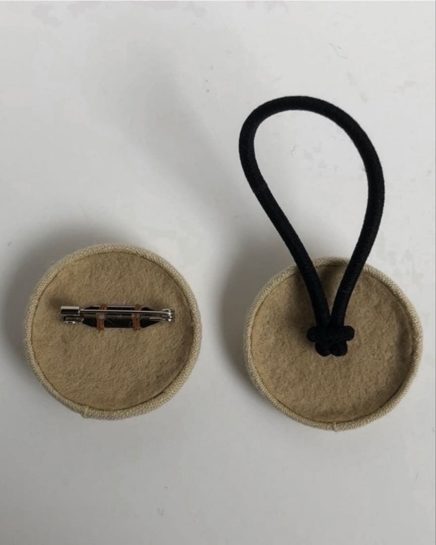 ハンドメイド刺繍ブローチ　bulaunbulaun様ご確認ページです。