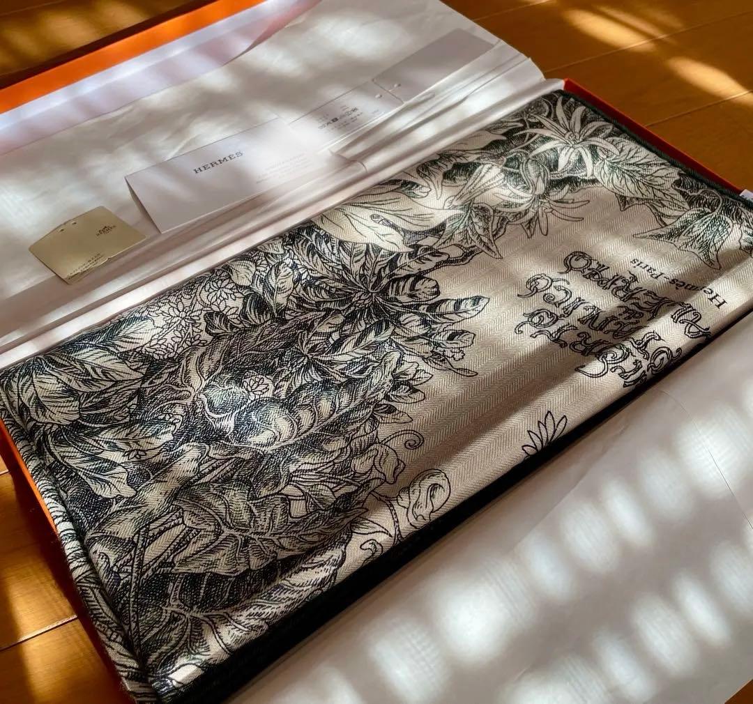 新品未使用カレジェアン カシミヤシルク 《パレルモの植物園にて》