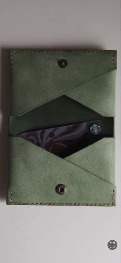 参考画像：カード入れ(４ヶ所) バネホック不要