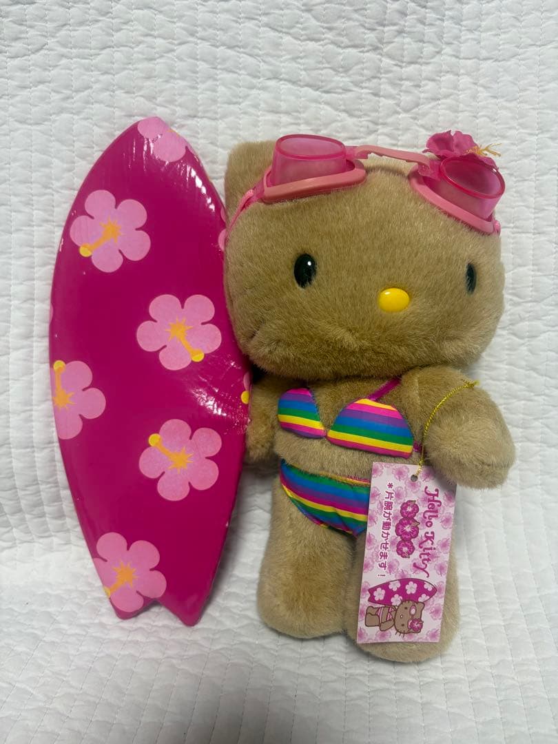 k*y様 ハローキティ　日焼け　サーフィン　ぬいぐるみ
