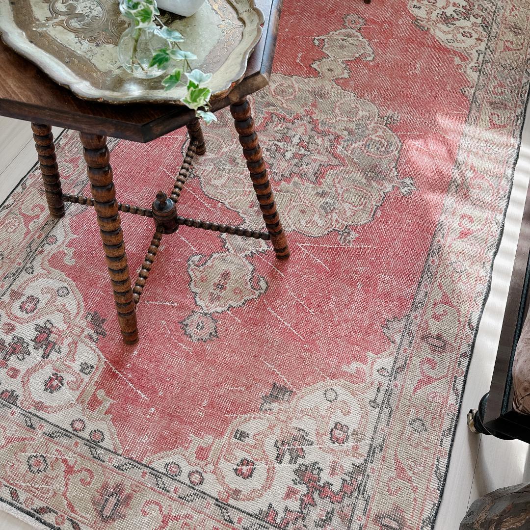 トルコヴィンテージラグ A91 レア コーラルピンク ベージュ ブルーグレー