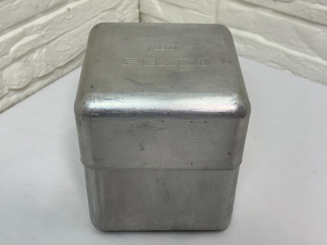 Y*5様 コールマン ピークワン 400 2レバー 81年5月 アルミケース付き