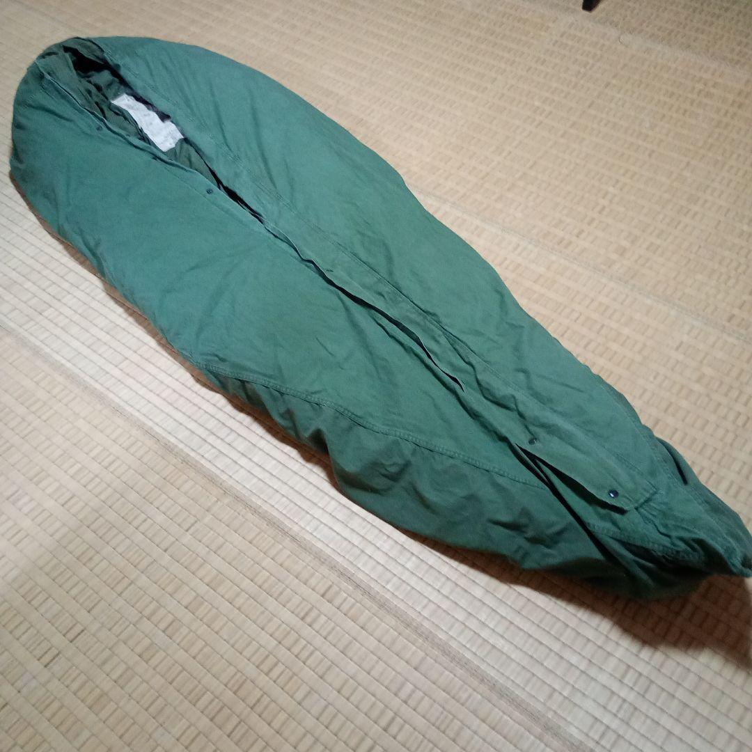 【米軍放出品】　寝袋/羽毛 ＆ 寝袋カバー　MOUNTAIN REGULAR