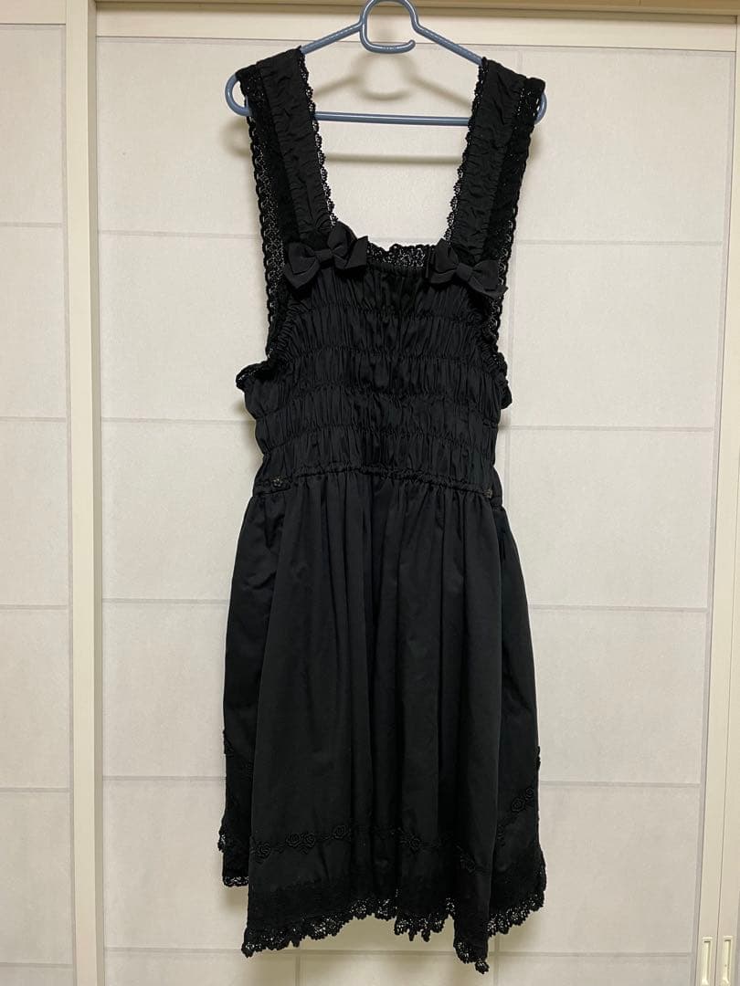 BABY, THE STARS SHINE BRIGHTのジャンパースカート⭐︎黒