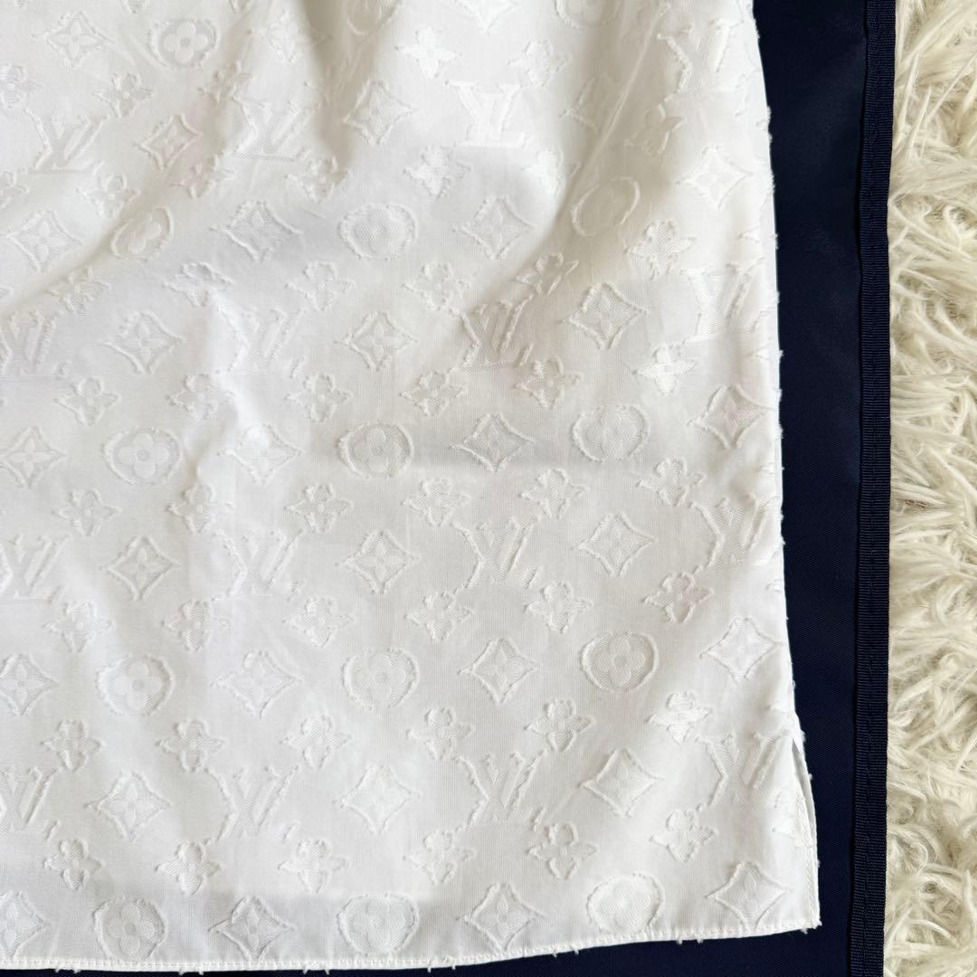 新品タグ付　21SS　ルイヴィトン　シャツ　モノグラム　総柄　フリル　L相当　白