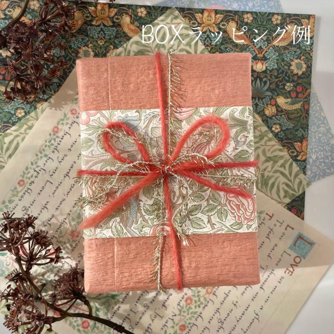 2026年（令和八年）干支置き物　椿を乗せた午（馬）ブラウン〜展示中〜