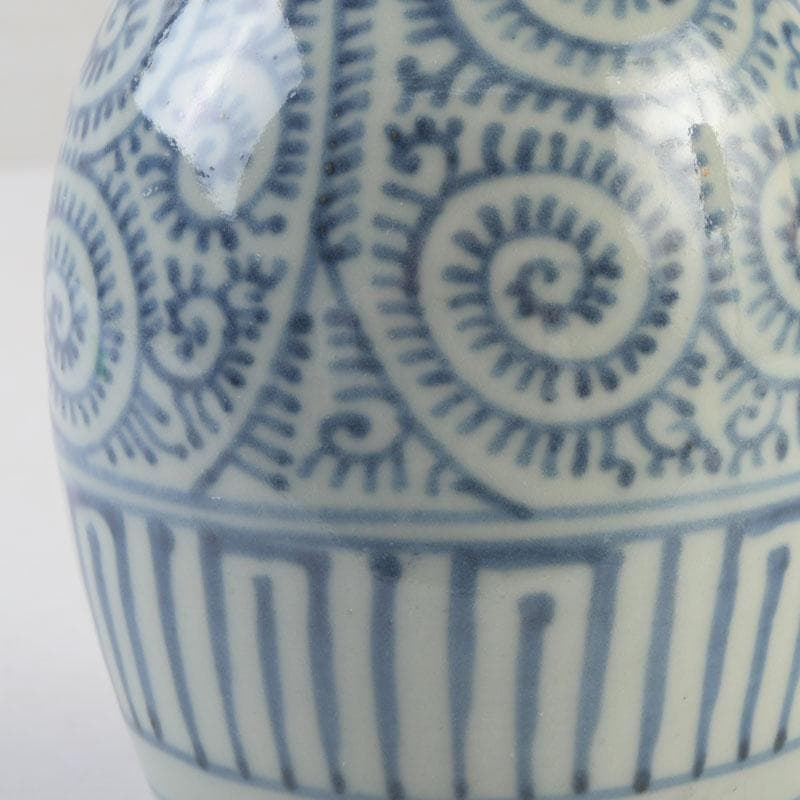 伊万里焼　古伊万里　染付　蛸唐草文　徳利　一輪挿　花生　V　9710