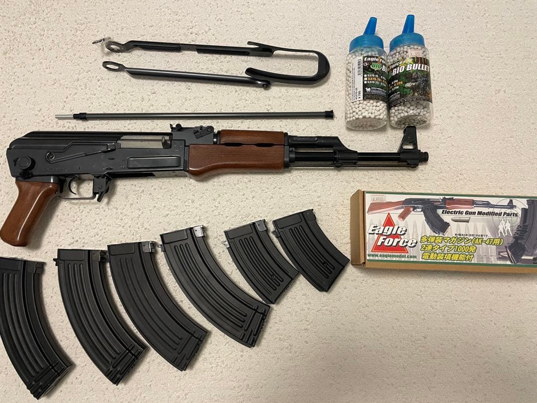 東京マルイ 電動ガン AK47タイプ　マガジン7本BB弾付き　ジャンク