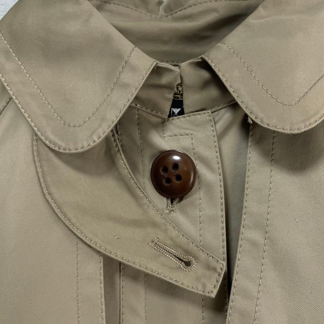 ☆大きいサイズ・5L☆23区 フラワー柄ライナー付きトレンチコート　美品　48