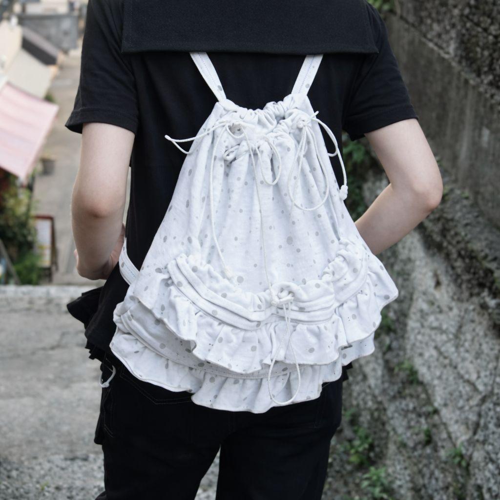 バッグ tie.me dot frill knapsack LIGHT GREY