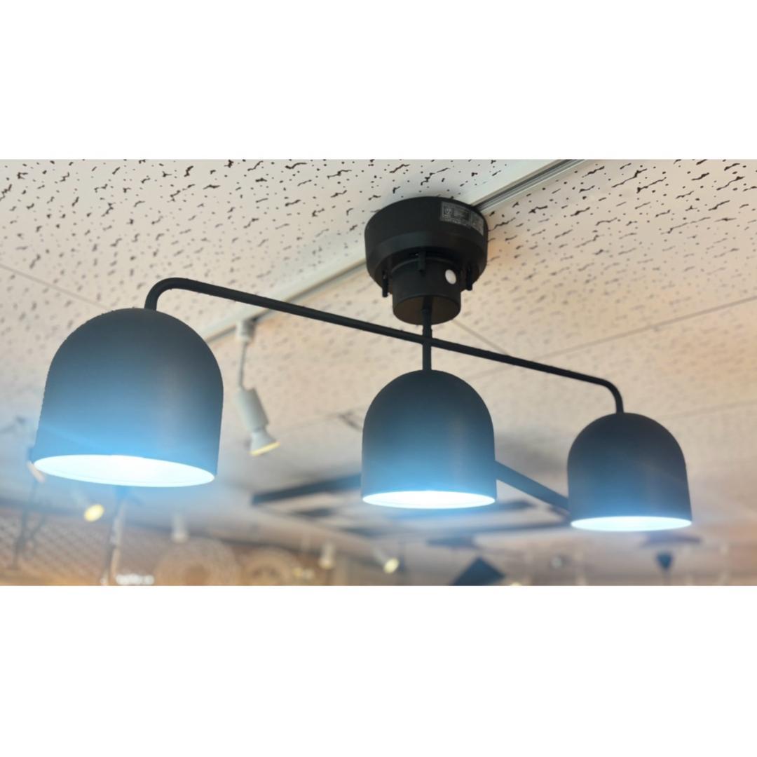 展示品 / リモコン付きシーリングライト / 3灯 / schon / 天井照明