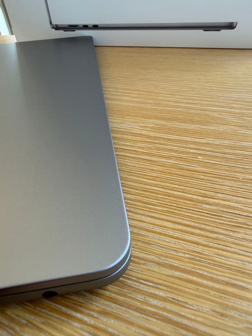 MacBook Air 16GB 15インチM2チップ【USキーボード】70W