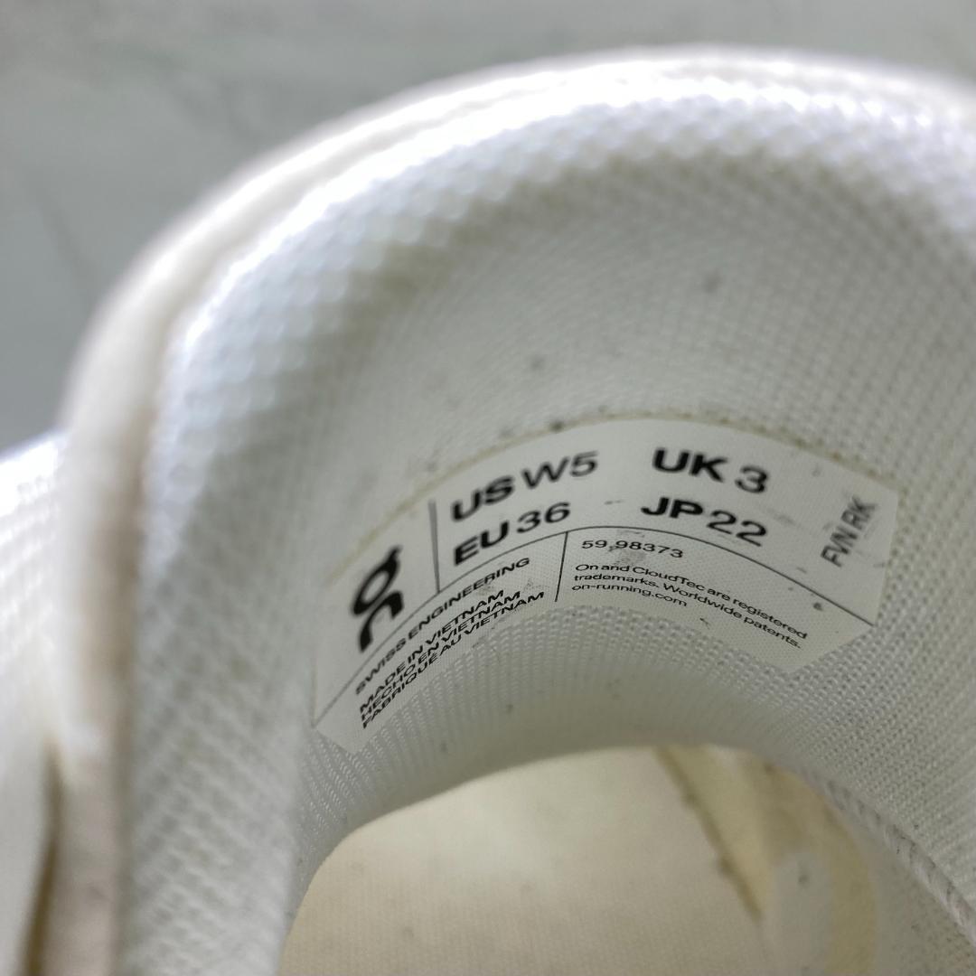 【tanu 様】On Cloud 5 ランニングシューズ 22㎝ ホワイト