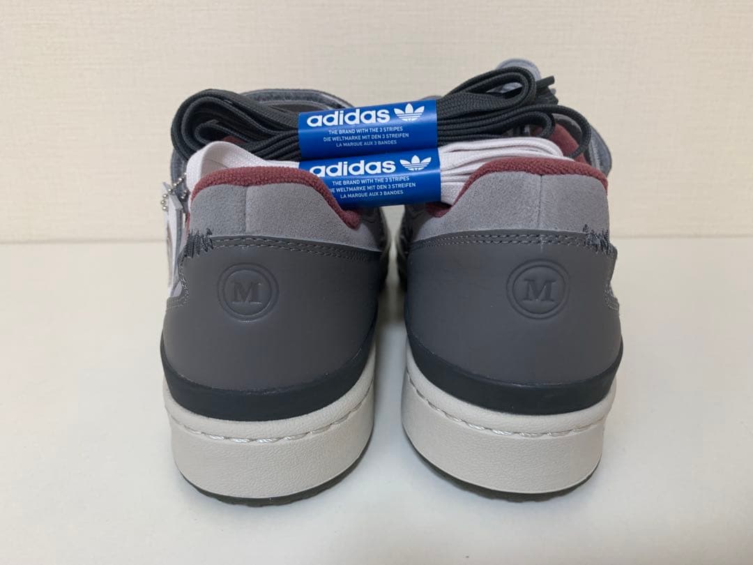 【新品未使用】adidas FORUM 84 LOW \" ALONE\"