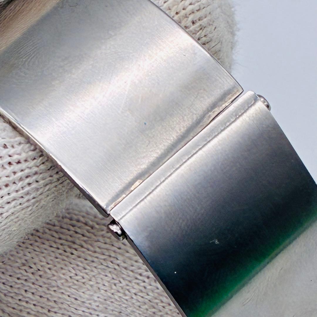 GUCCI グッチ 2400L バングルウォッチ ブラック文字盤 シルバー