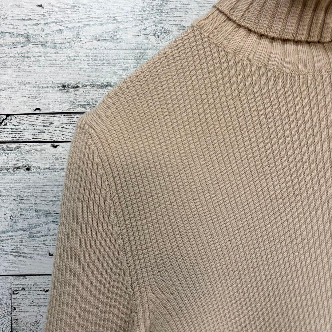 ☆最高峰白タグ☆マックスマーラ　タートルネックニット　イタリア製　Mサイズ