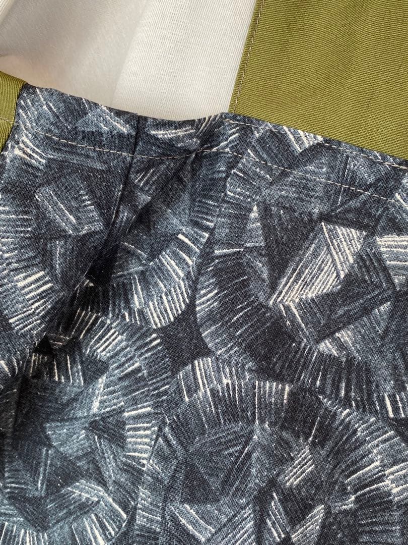 【モダンなエプロン】handmade●free〜L●kokka生地サークル