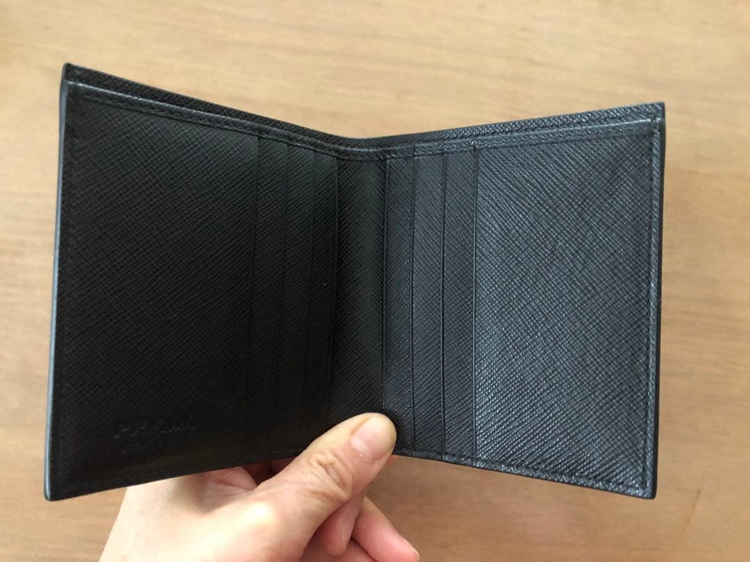 PRADA フランケンシュタイン柄 二つ折り財布