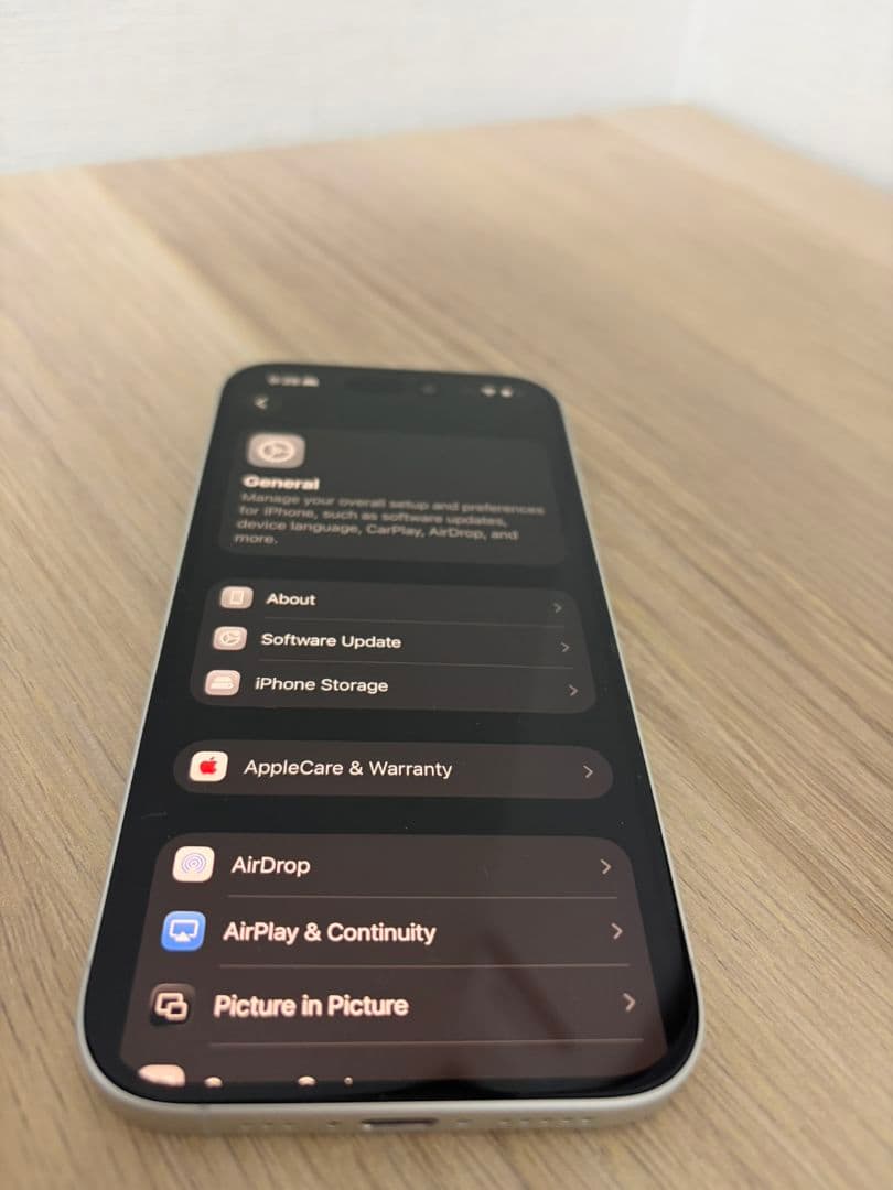馬彦　Apple iPhone 16 ホワイト 本体 充電ケーブル付き