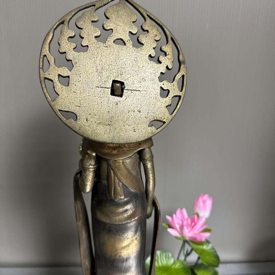 特大、銅製、観音、立像、38.センチ。塗り箱付き。