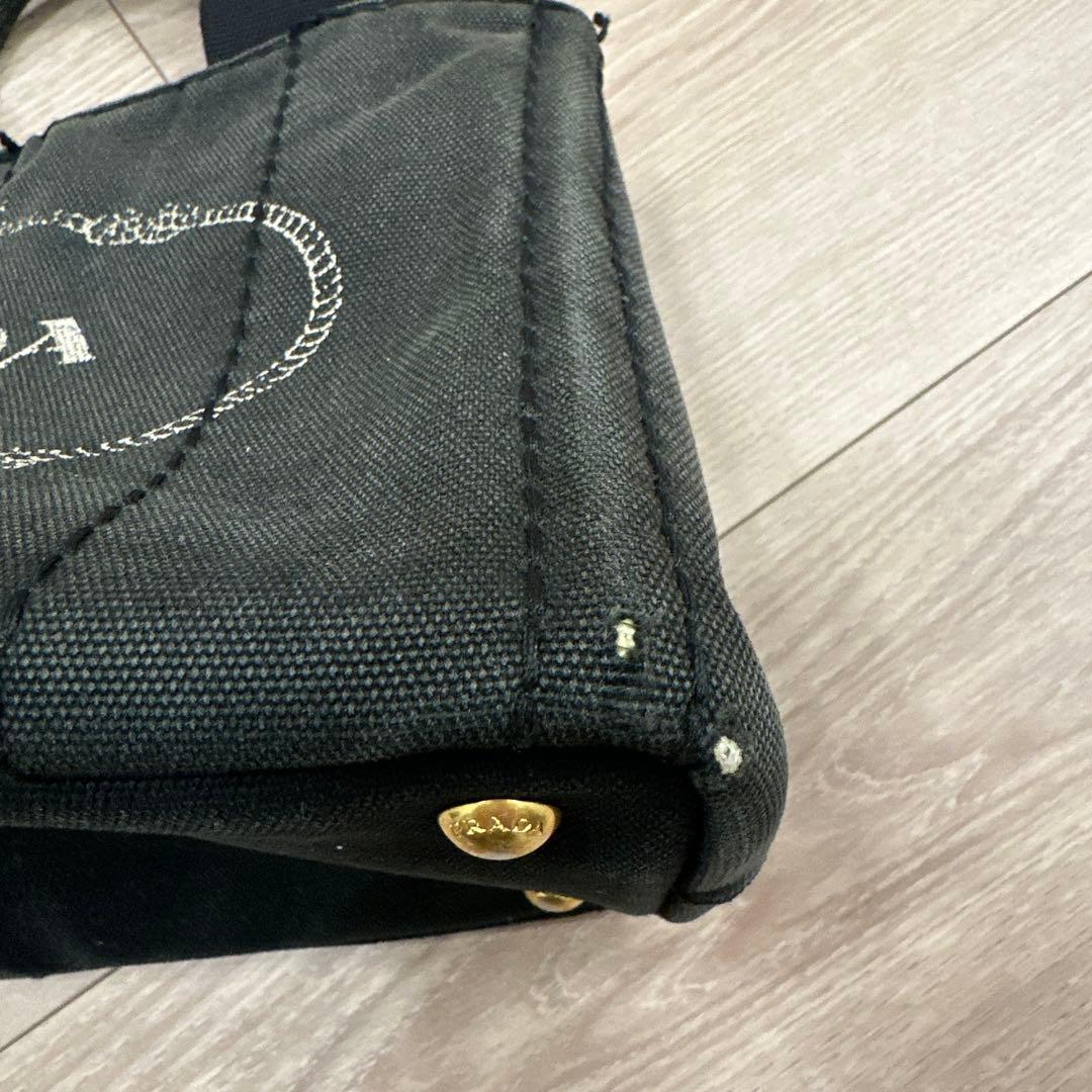 PRADAカナパトートバッグ