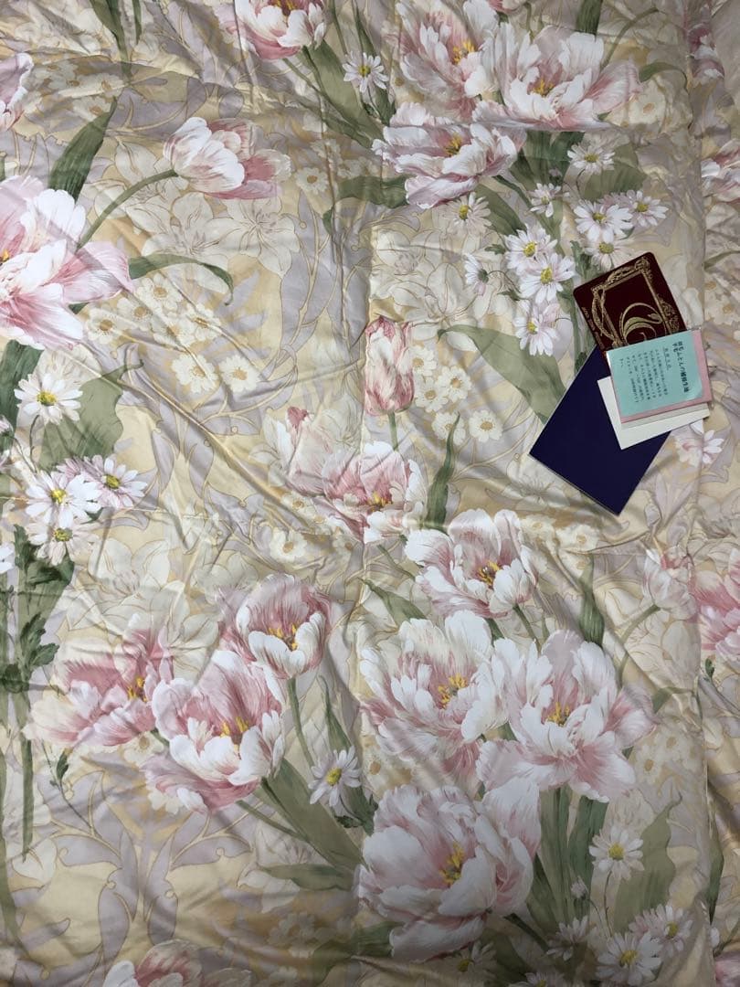 羽毛布団　ダウン93% 1.8kg ハンガリー産ホワイトグース　花柄　ダブル