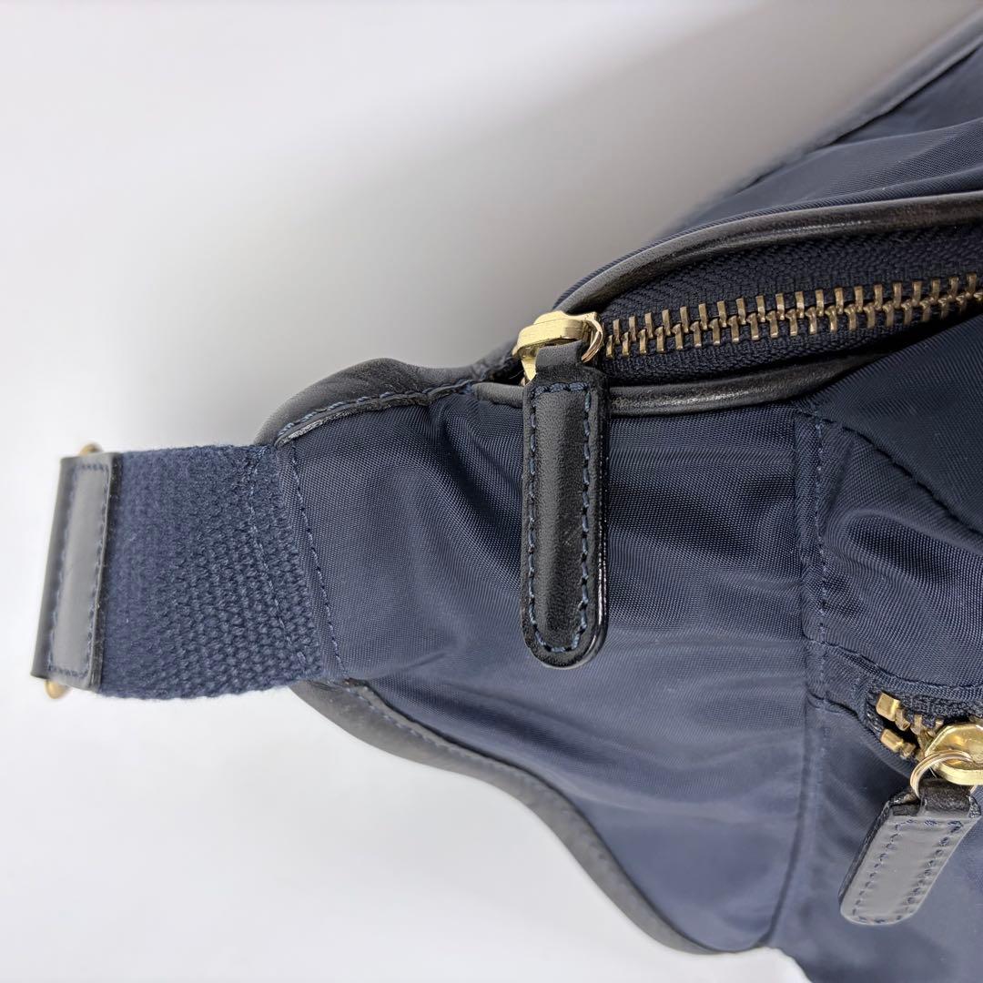 【YKK】フェリージ Felisi 427-2ボディバックウエストバック紺