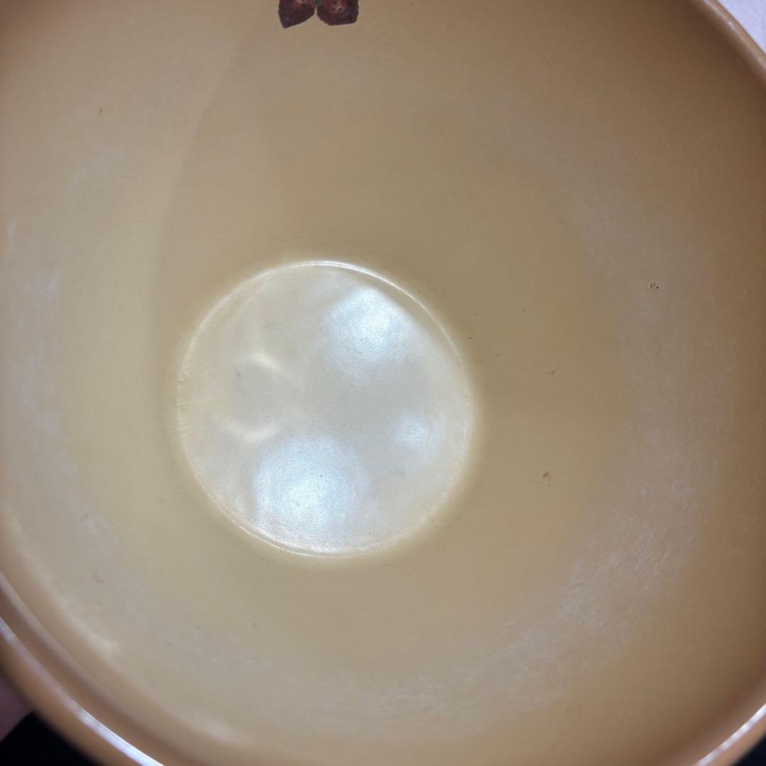 イマン　imane いちご　ストロベリー　アンティーク　レトロ　ホーローボウル