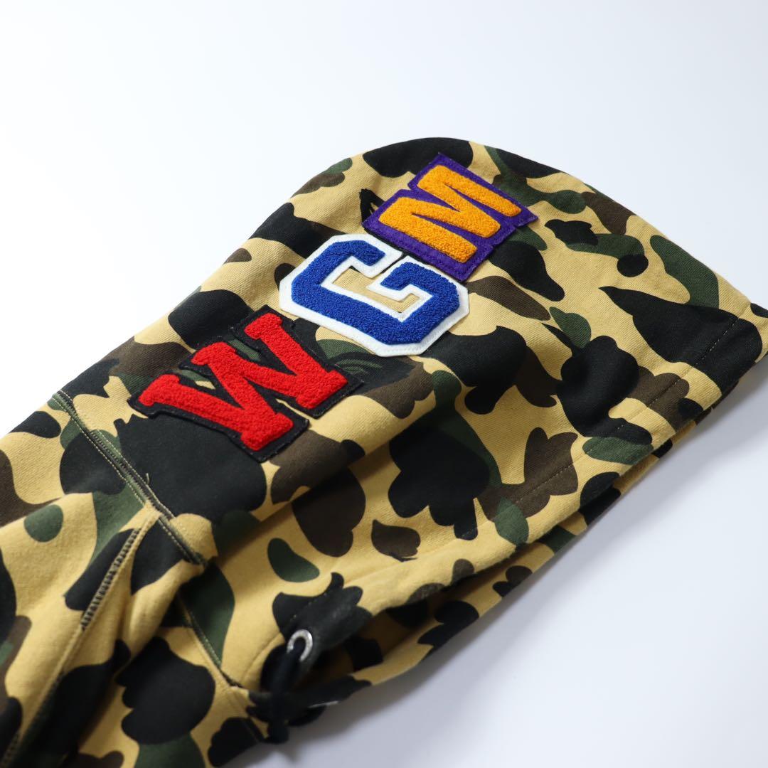 レア　A BATHING APE エイプ　1st カモ シャーク パーカー