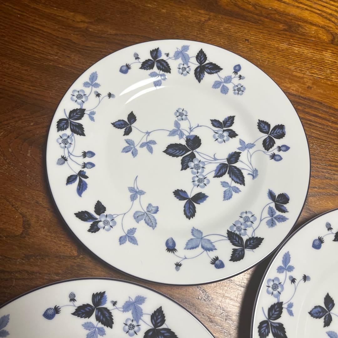 ウェッジウッドワイルドストロベリーインクブループレート3枚セット