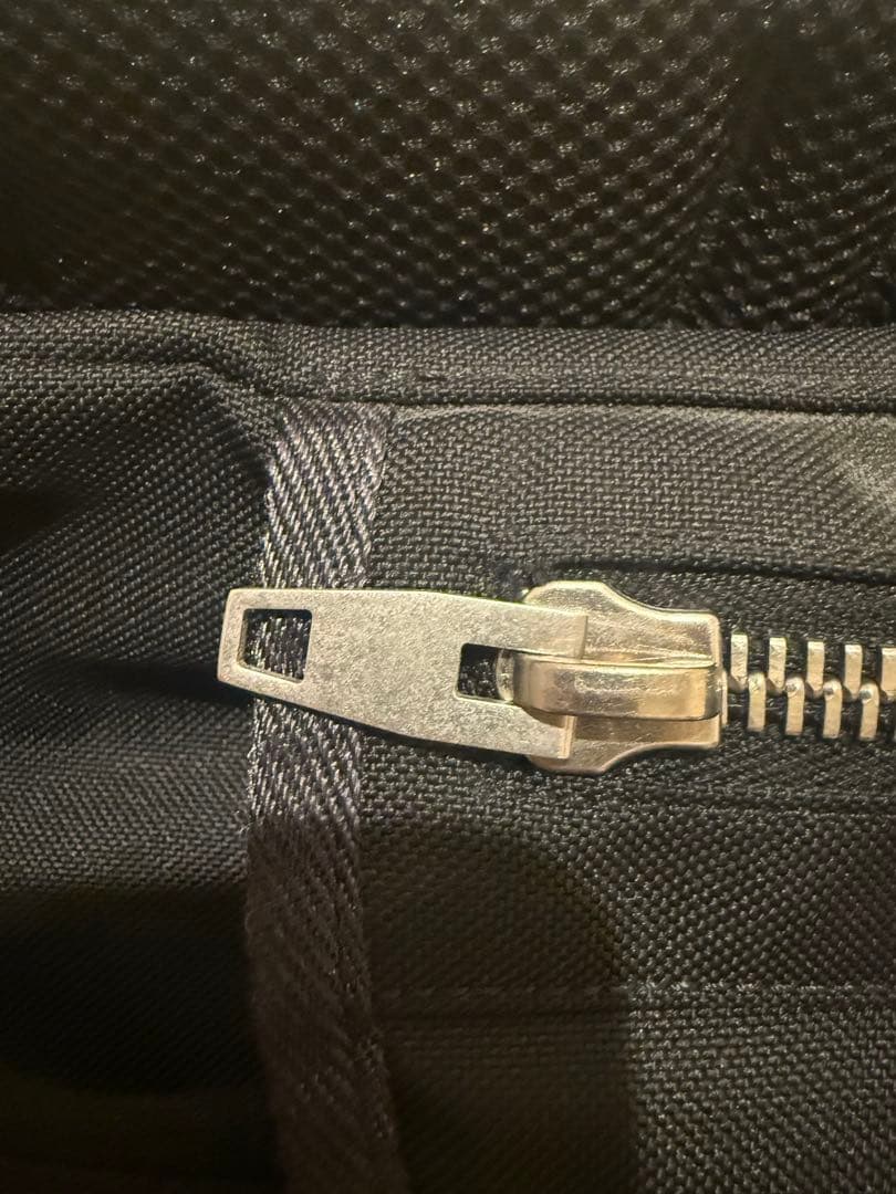 CELINE ブラック メッセンジャーバッグ