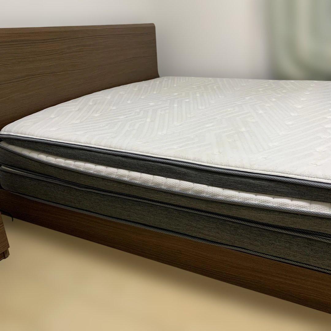 ニトリクイーンサイズ ベッドフレーム 170x200cmマット付き