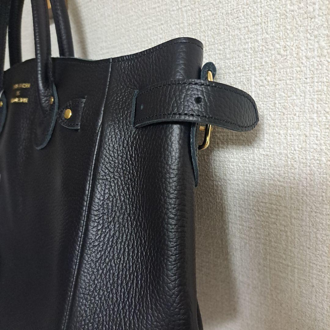 YOUNG&OLSEN エンボスレザー ベルテッド トートバッグ S ブラック