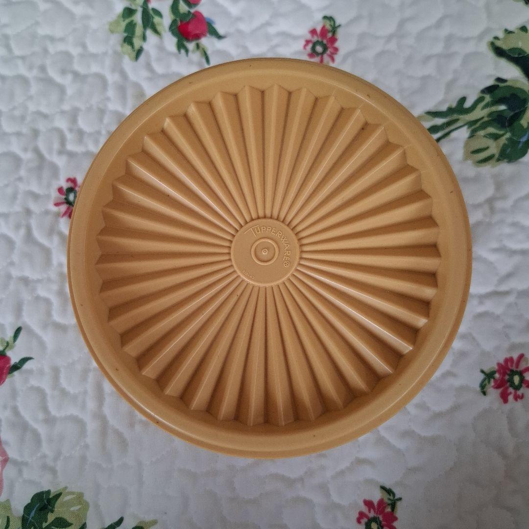 タッパーウェア　グランプリデコレーター LL　他　　　4個セット