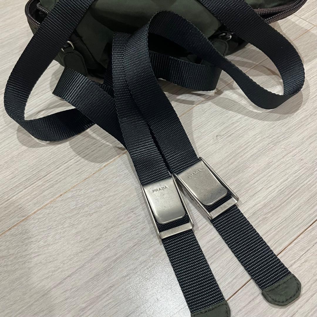 PRADA オリーブグリーン バックパック ミニリュック